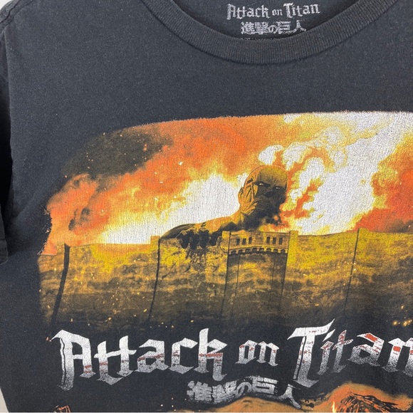 Attack On Titan Anime T-Shirt Ripple Junction Black Sz Small - Picture 4 of 11